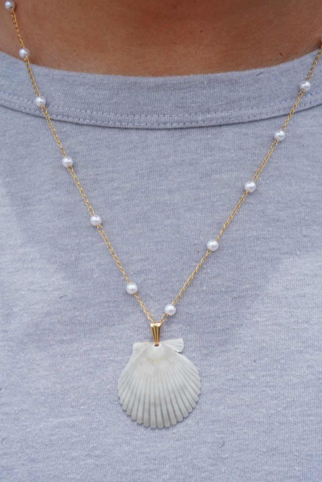 Pearl Seashell Necklace
