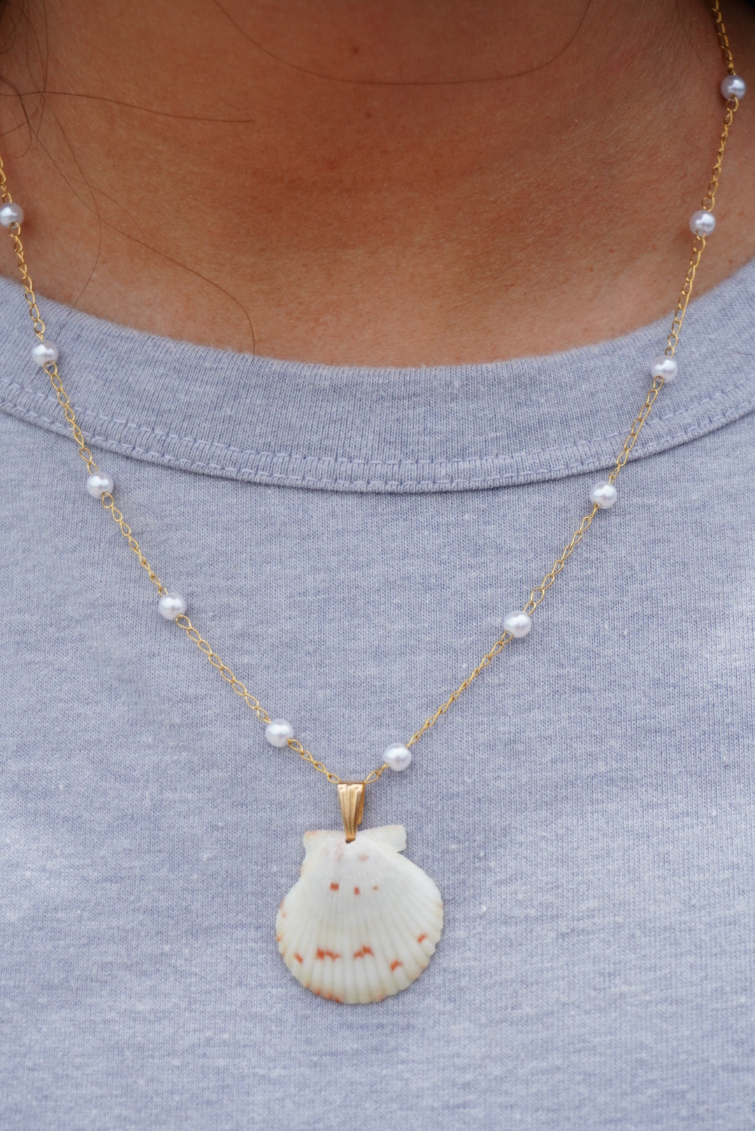 Pearl Seashell Necklace